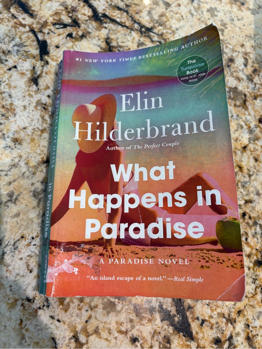 Elin Hilderbrand What Happens In Paradise Novel